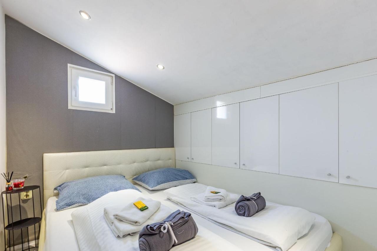 Alpha Loft 1Br Apartment In Center Zadar Bagian luar foto