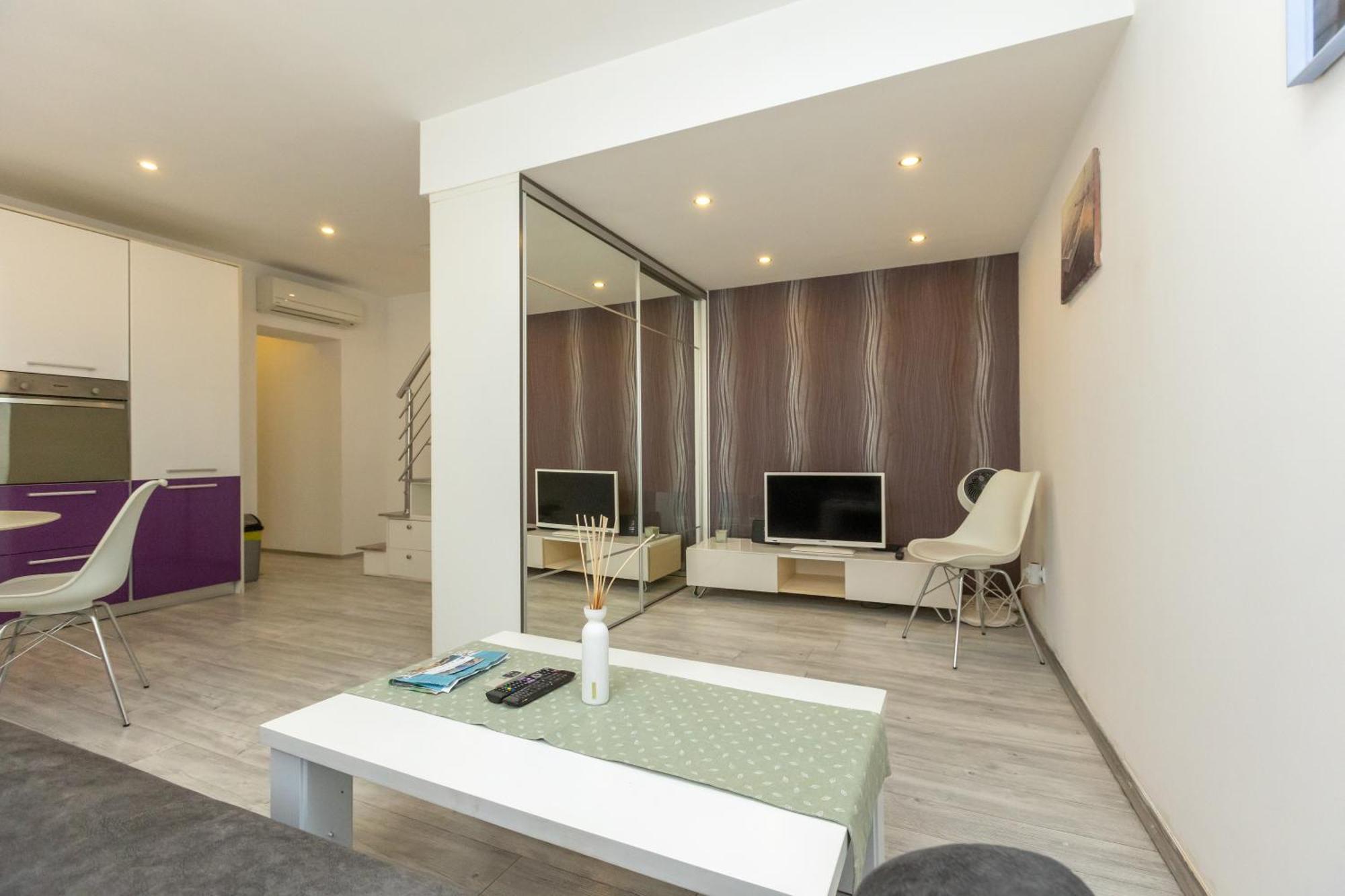 Alpha Loft 1Br Apartment In Center Zadar Bagian luar foto