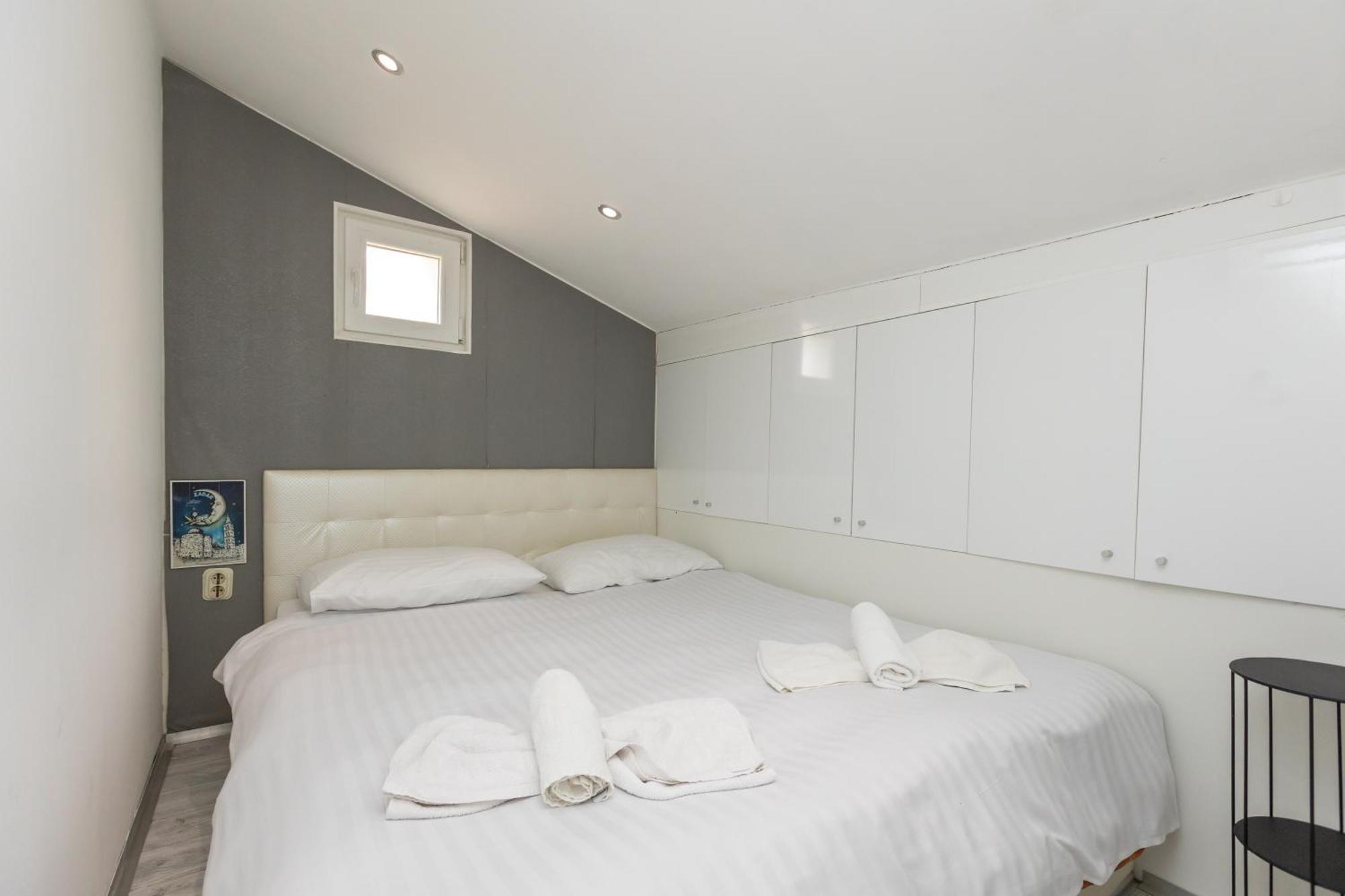 Alpha Loft 1Br Apartment In Center Zadar Bagian luar foto