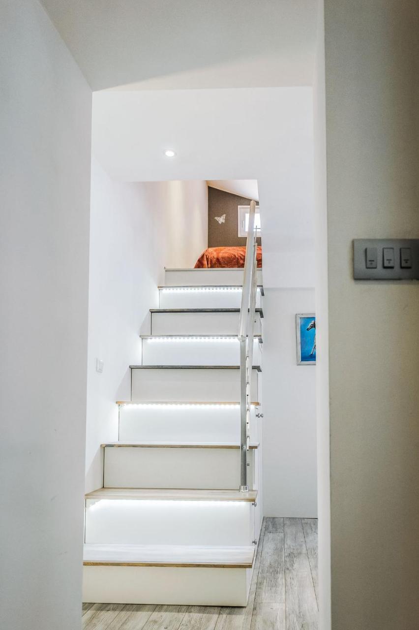 Alpha Loft 1Br Apartment In Center Zadar Bagian luar foto